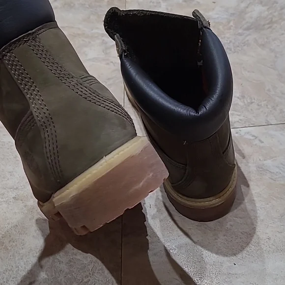 Men's Olive Green Timberland Boots - Picture 4 of 7